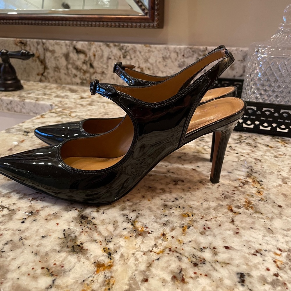Coach heels size 8